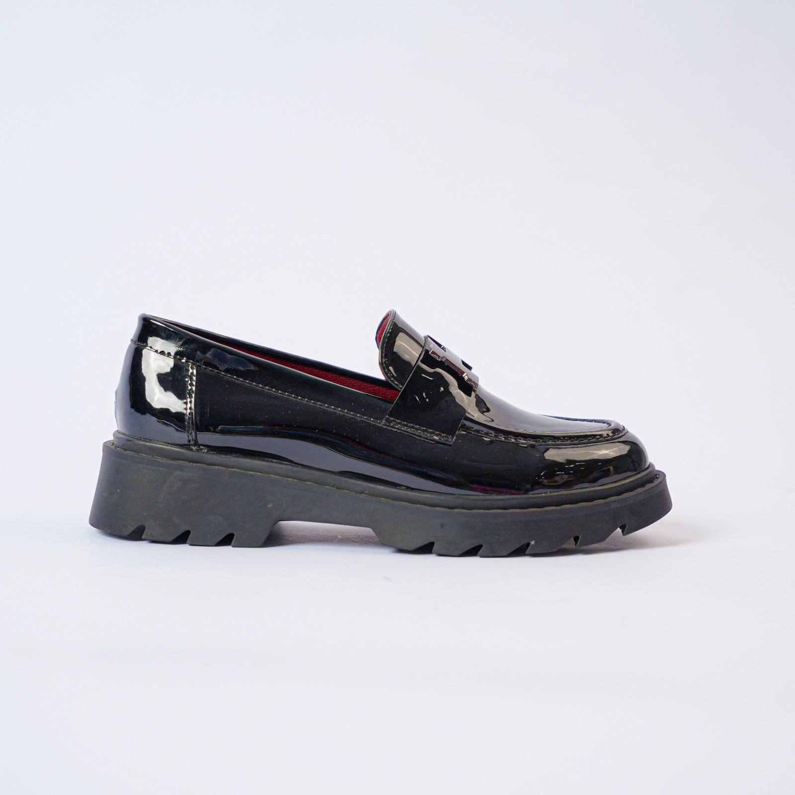 L-5507 Black